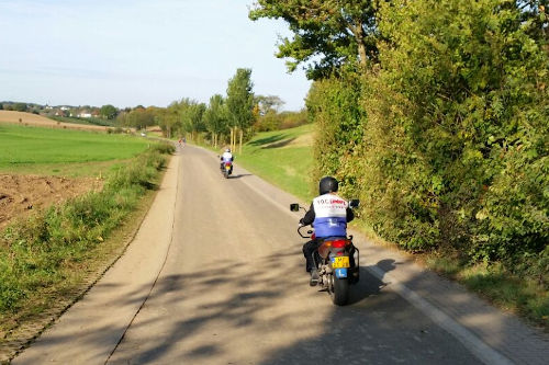 Motorrijbewijspoint Hoogvliet examengarantie