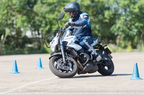 Motorrijbewijspoint Hoogvliet motor rijtest