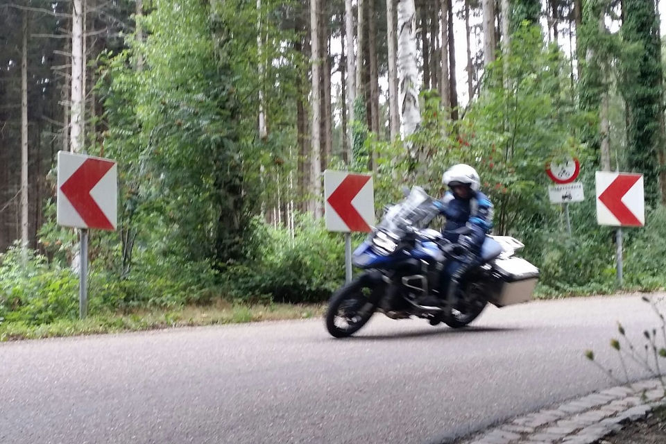 Motorrijbewijspoint Hoogvliet motorrijbewijs binnen 1 week